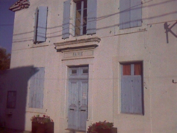 Résultat de recherche d'images pour "mairie Roquecourbe-Minervois"